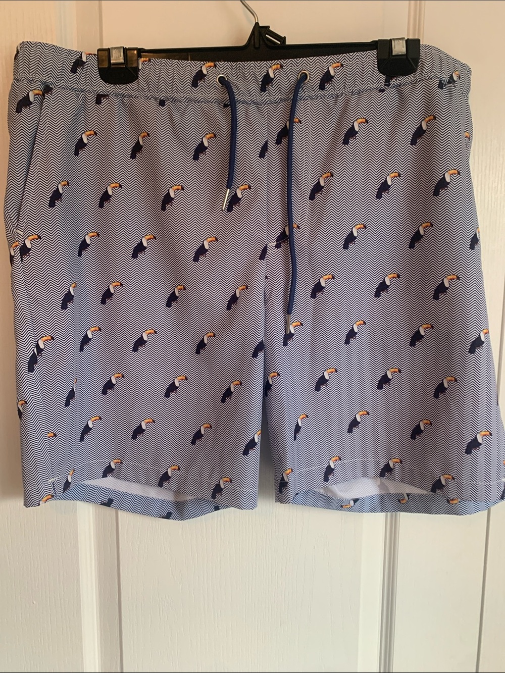 Men's Navy Toucan-Print Swim Trunks - Blue